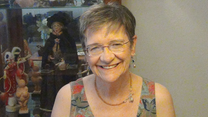 Kathleen Meadows Psychic Reader in Canada. Online Tarot Reading. Spiritual Advice